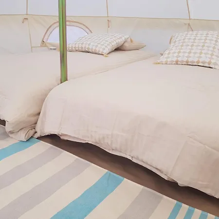 Alojamento de Acomodação e Pequeno-almoço House Of 4*