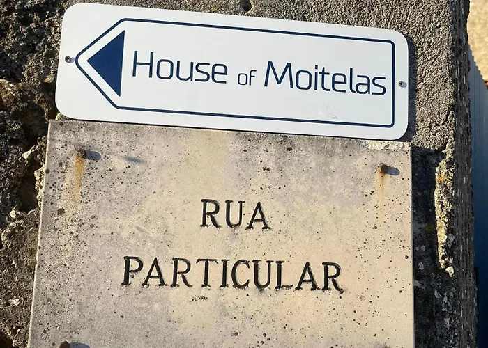 House Of 4* Moitelas